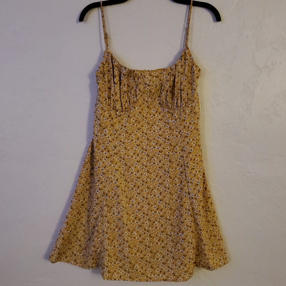 BETTER BE YELLOW WHITE Daisy FLOWER BABYDOLL MINI Fall Cottage Core DRESS LARGE